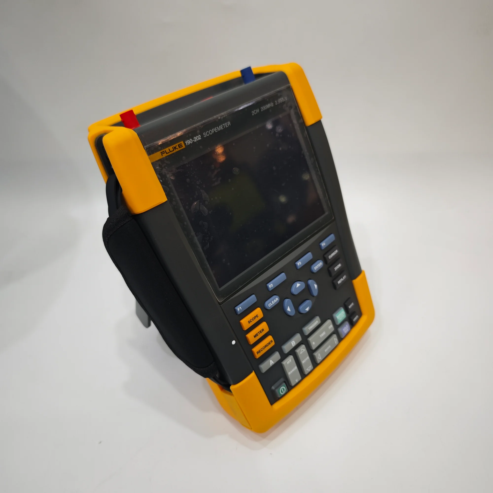 Fluke 190-202 ScopeMeter 200 MHz Portable Oscilloscope - Image 3
