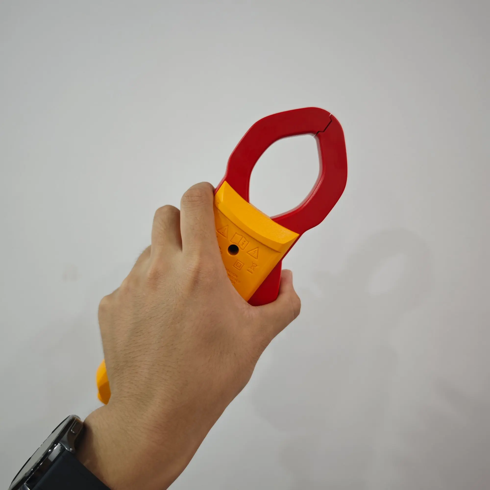 Fluke 317 True-RMS Clamp Meter - Image 3