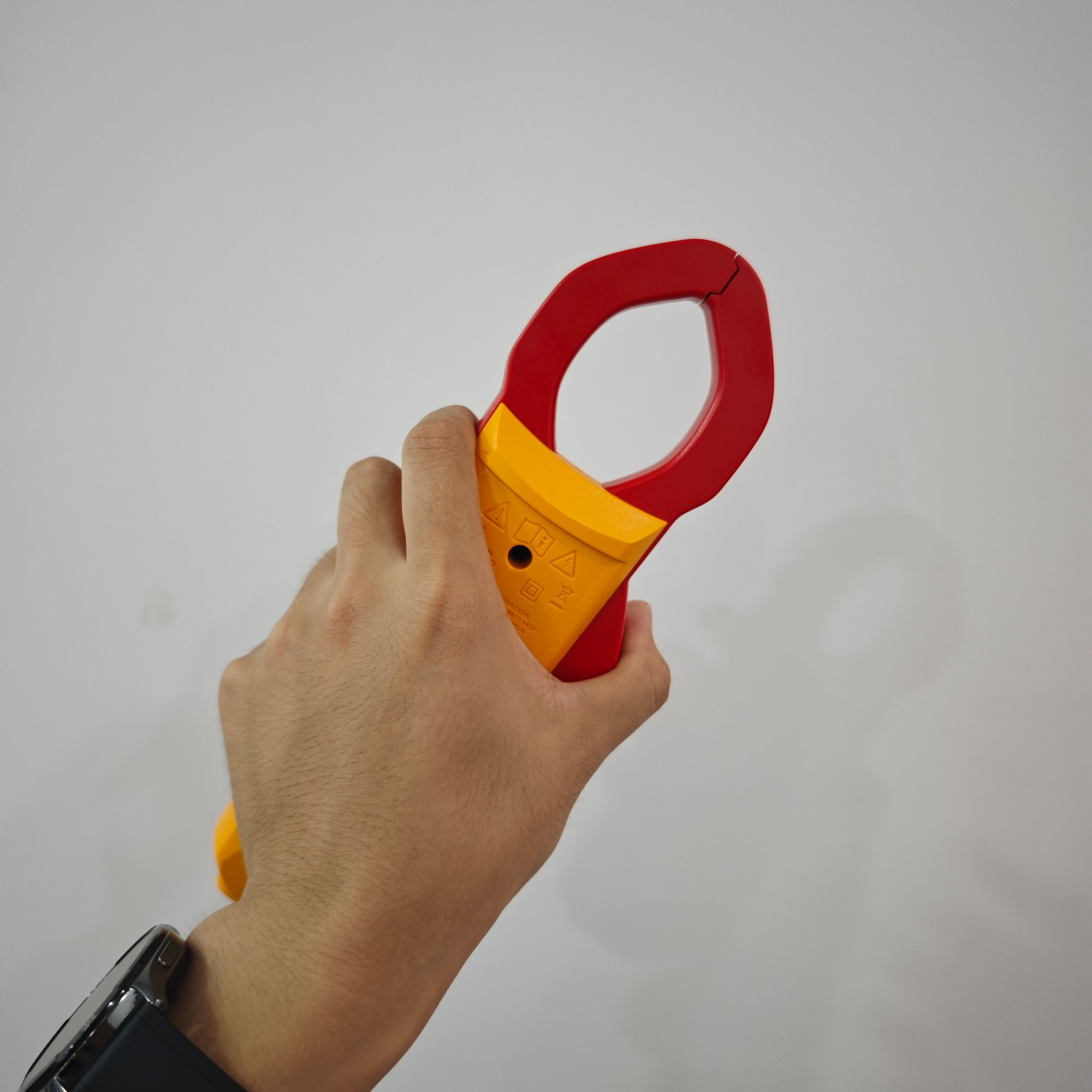 Fluke 317 True-RMS Clamp Meter - Image 3