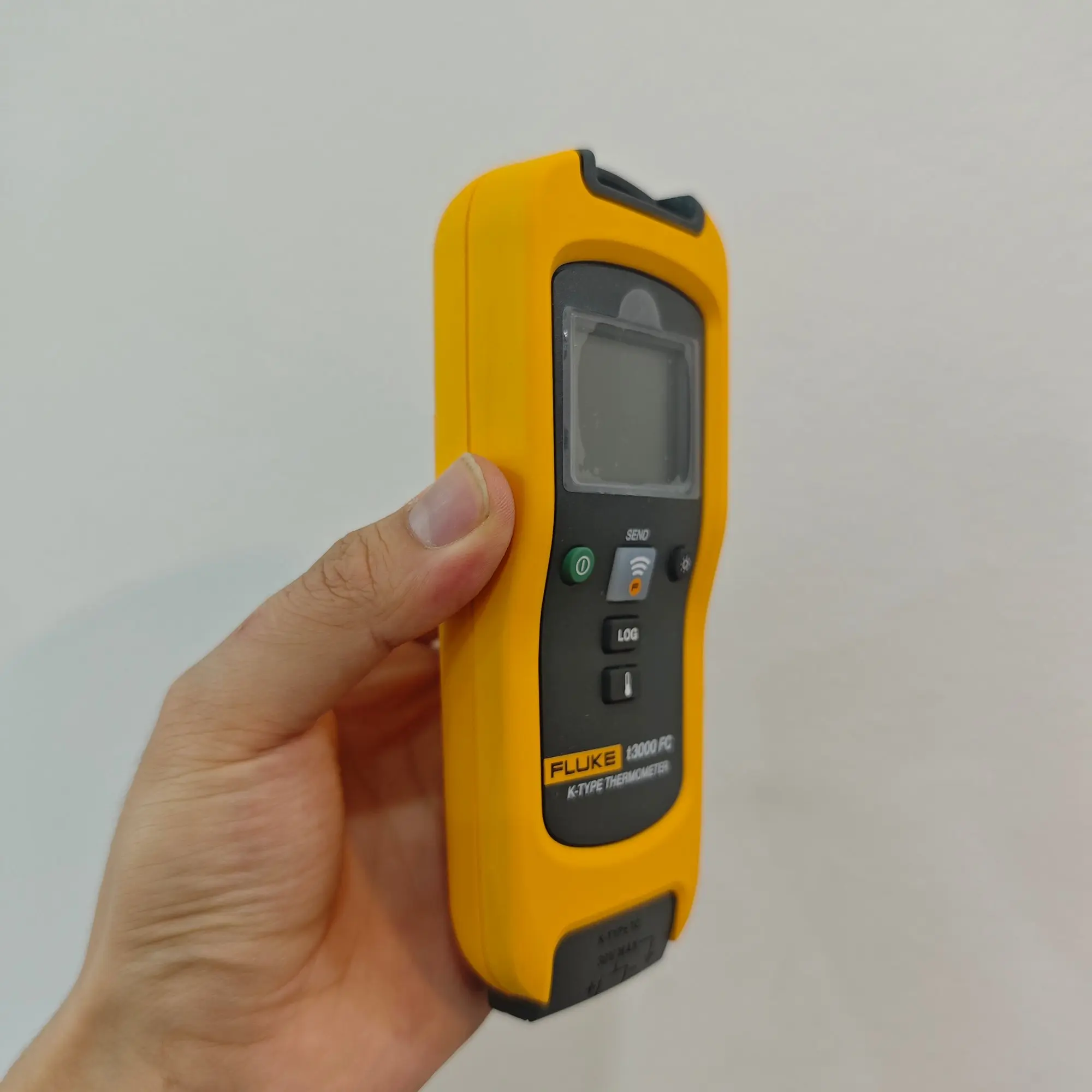 Fluke t3000 FC Wireless K-Type Temperature Module - Image 5