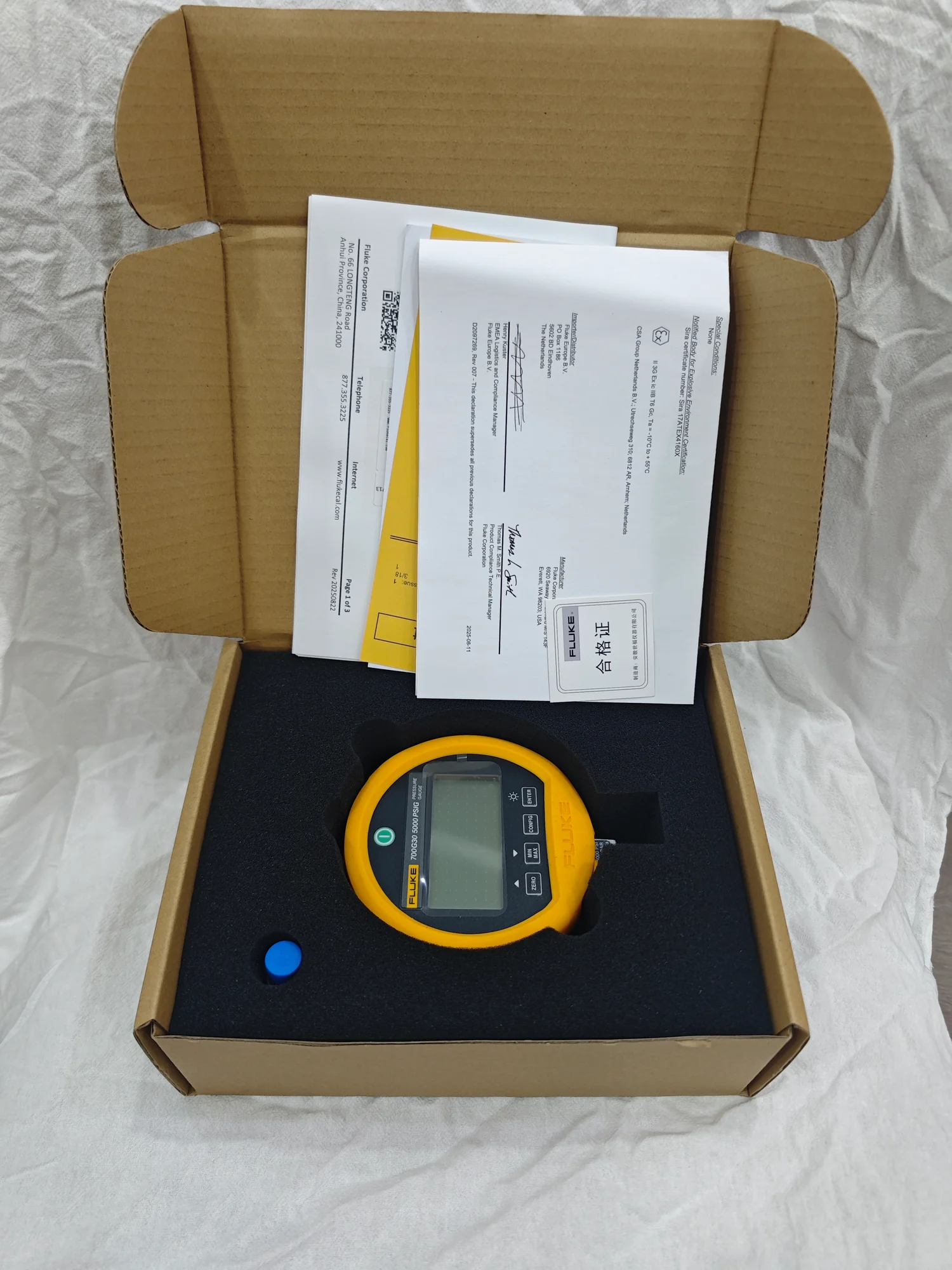 Fluke 700G30 5000 PSIG Precision Pressure Gauge Calibrator - Image 5