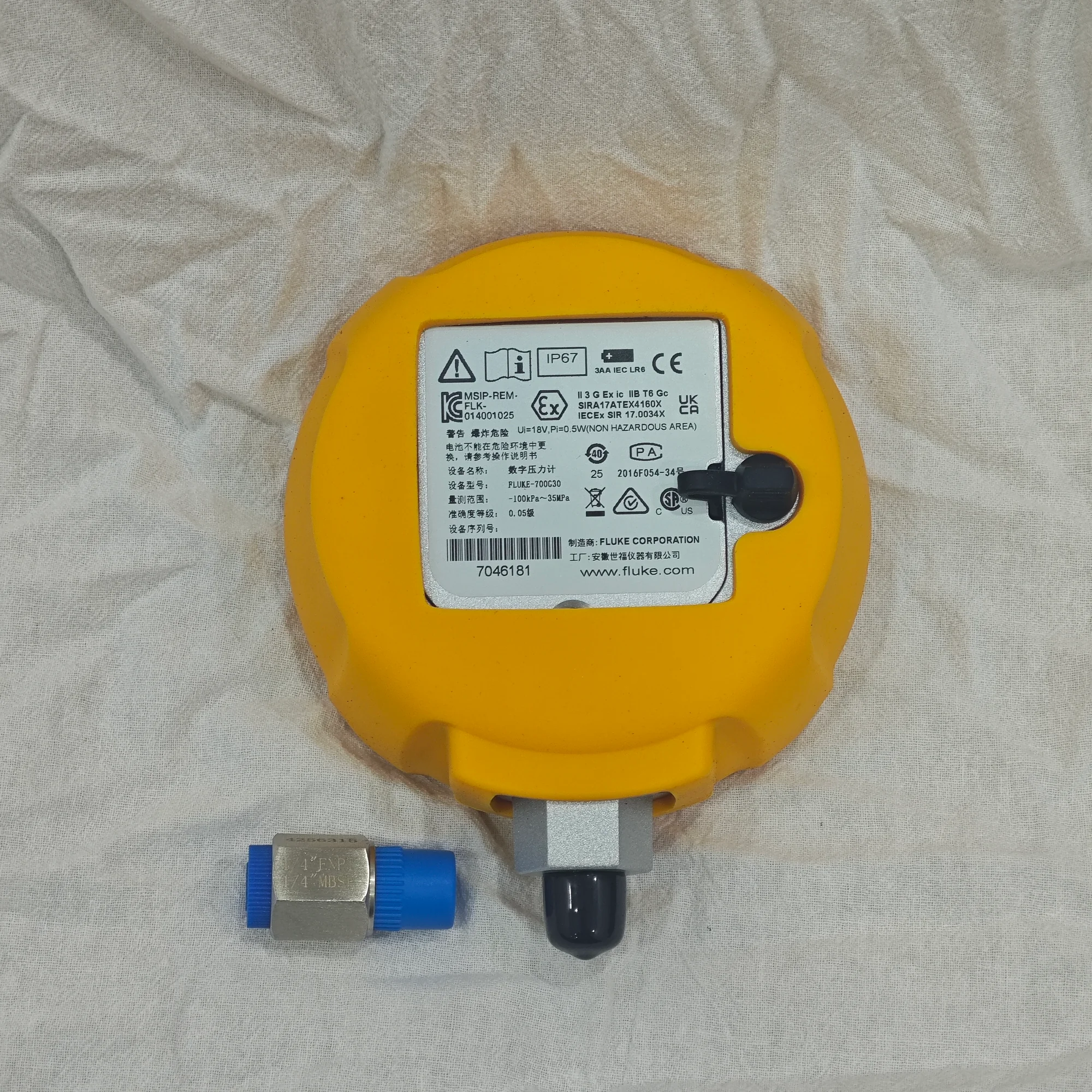 Fluke 700G30 5000 PSIG Precision Pressure Gauge Calibrator - Image 2