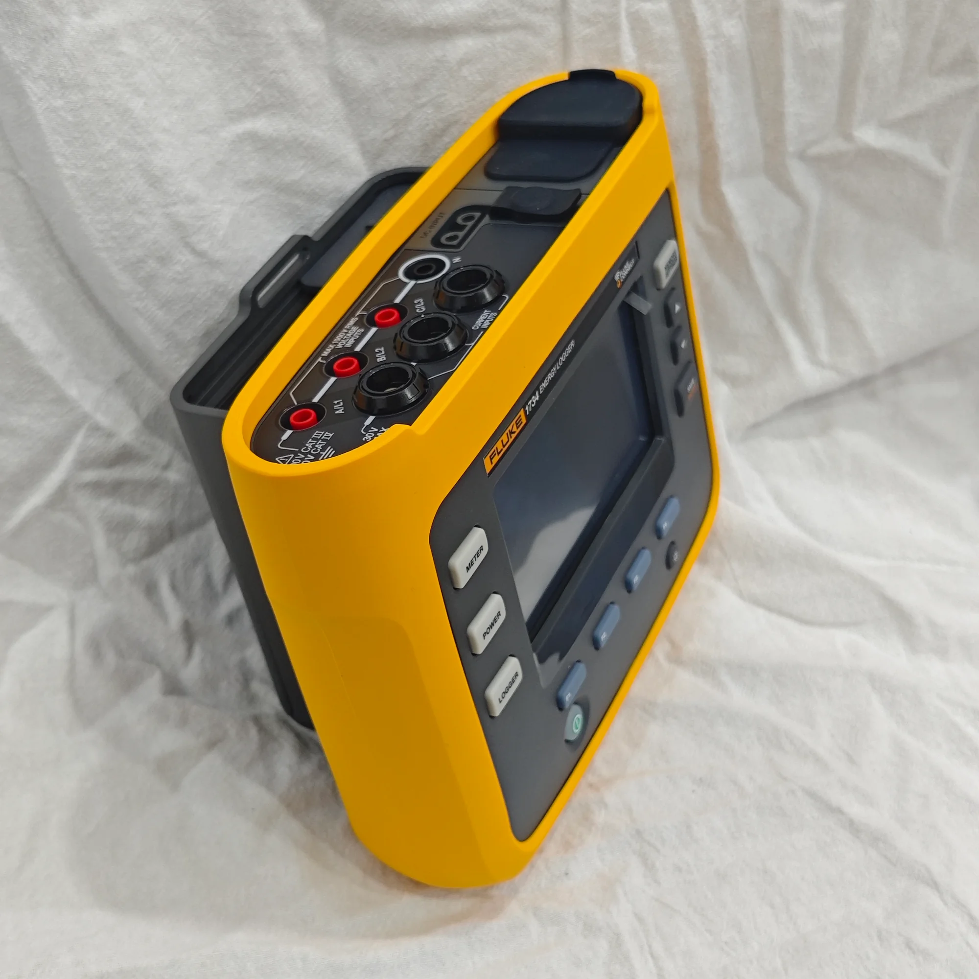 Fluke 1734 Three-Phase Electrical Energy Logger - Image 3