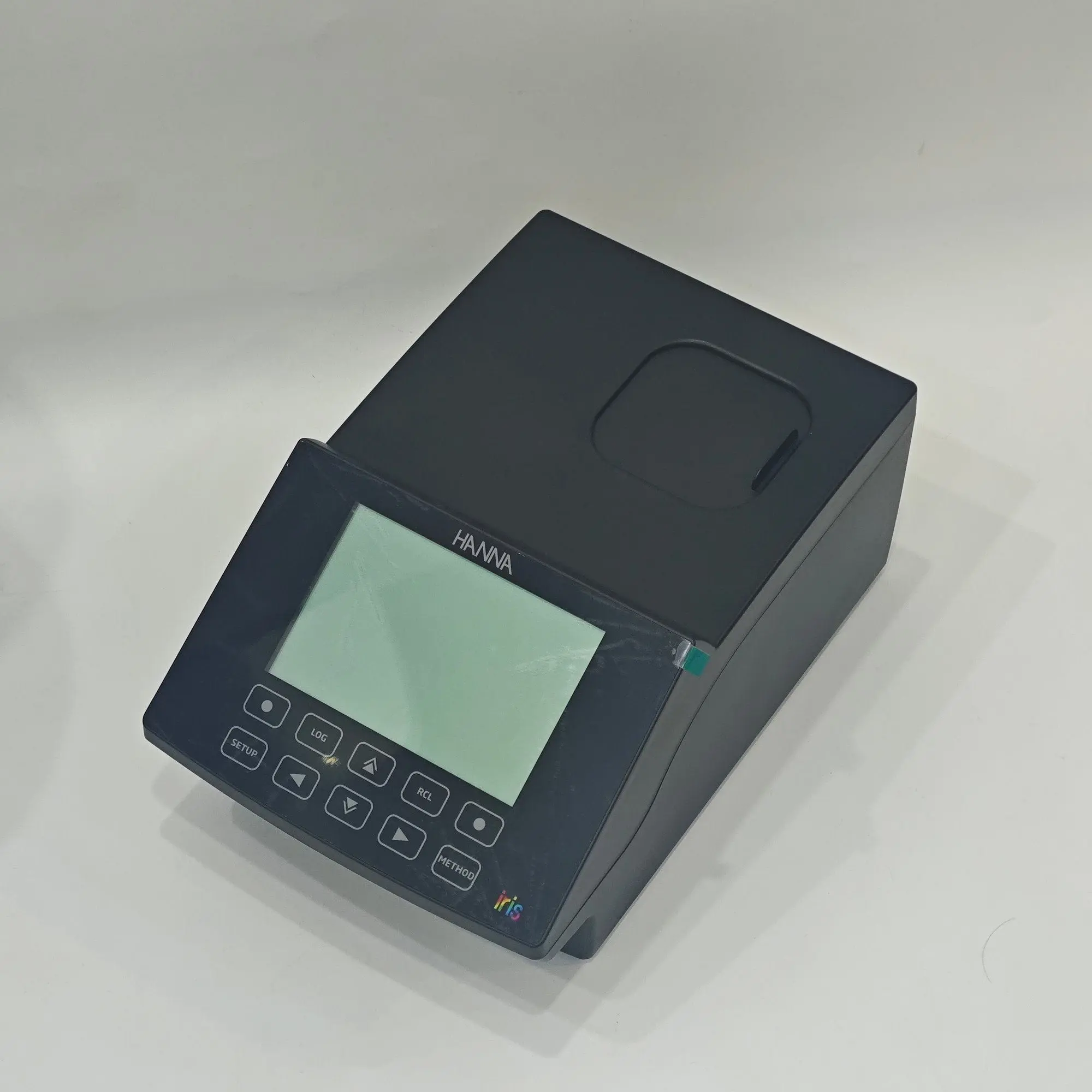 Hanna Instruments HI801 iris Visible Spectrophotometer - Image 2