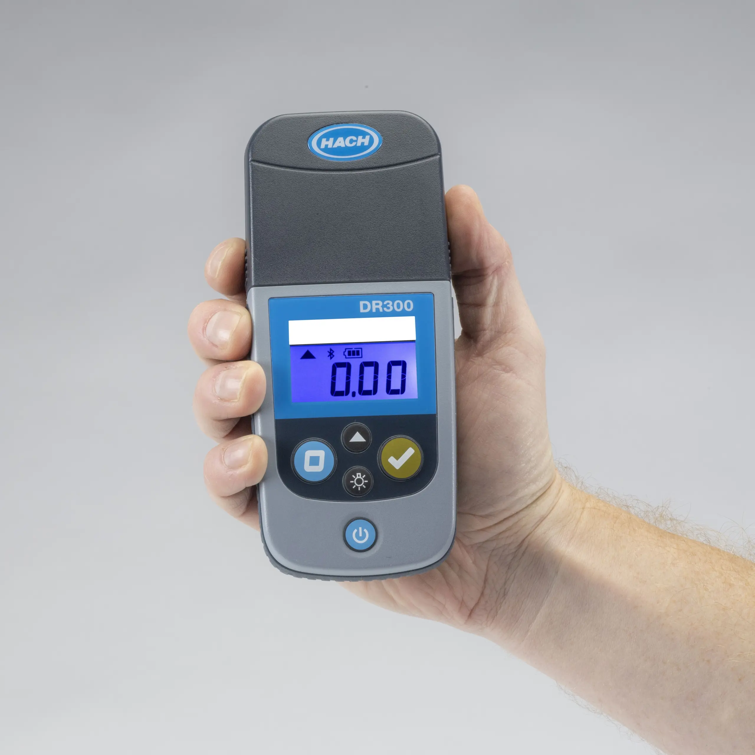 Hach DR300 Pocket Colorimeter - Image 3